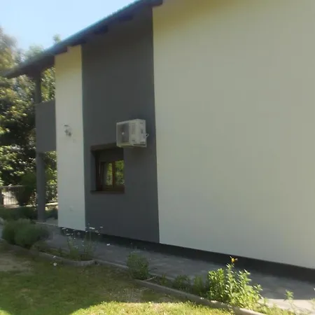 Kuca Za Odmor V&e 别墅