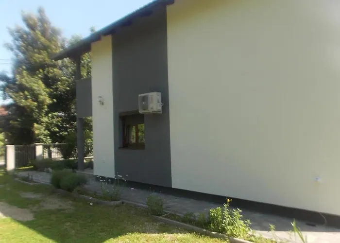 Kuca Za Odmor V&e 别墅